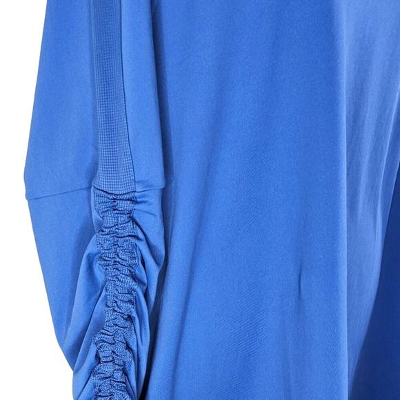 Fabletics Plus Size Top - Picture 2 of 6